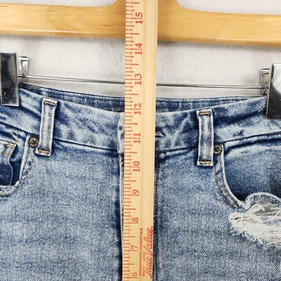 American Eagle Jeans Womens 4 Light Wash Curvy Mom Jean Distressed Stretch - Picture 5 of 13